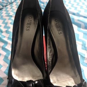 Size 10 Guess Heel